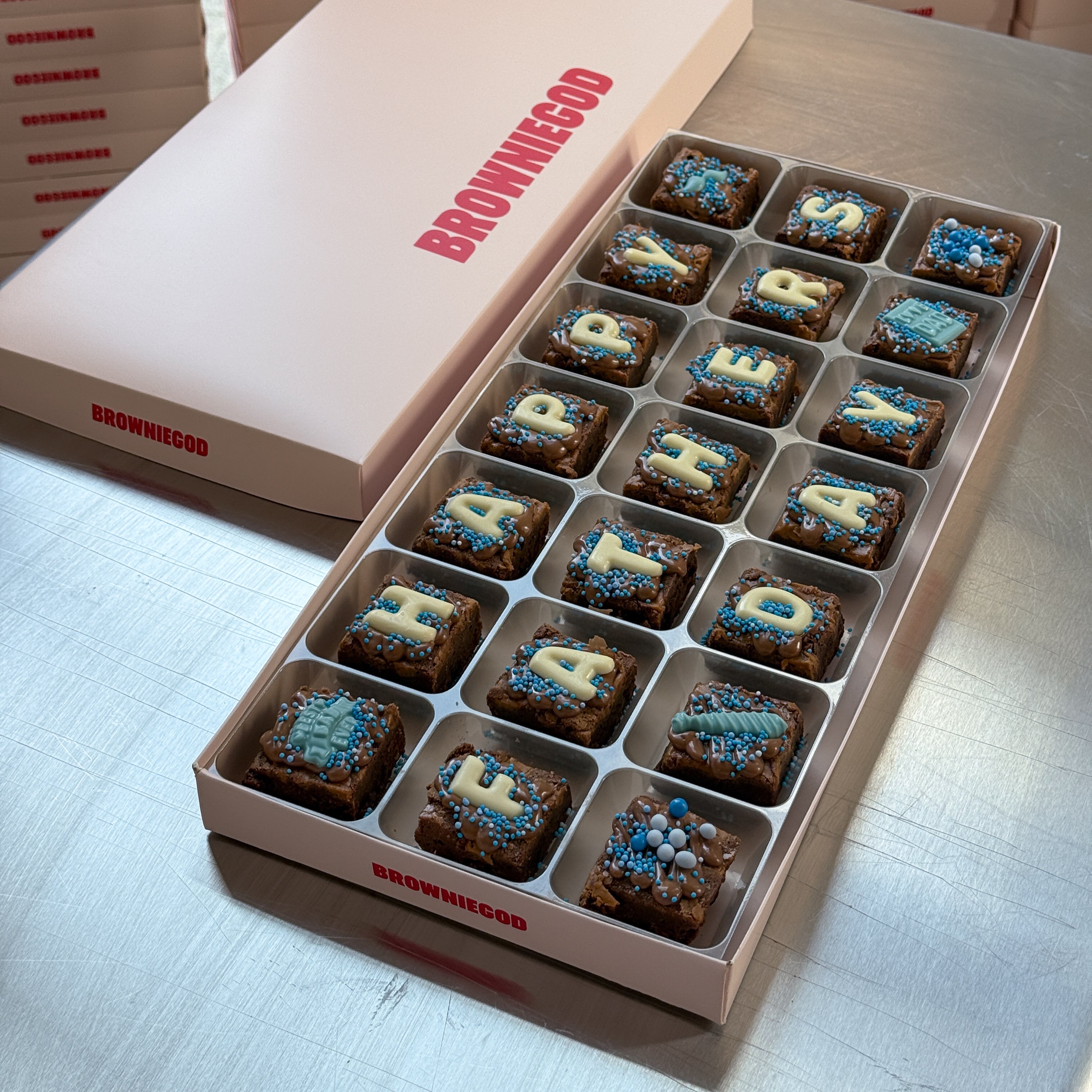 Load video: FATHER'S DAY BROWNIES