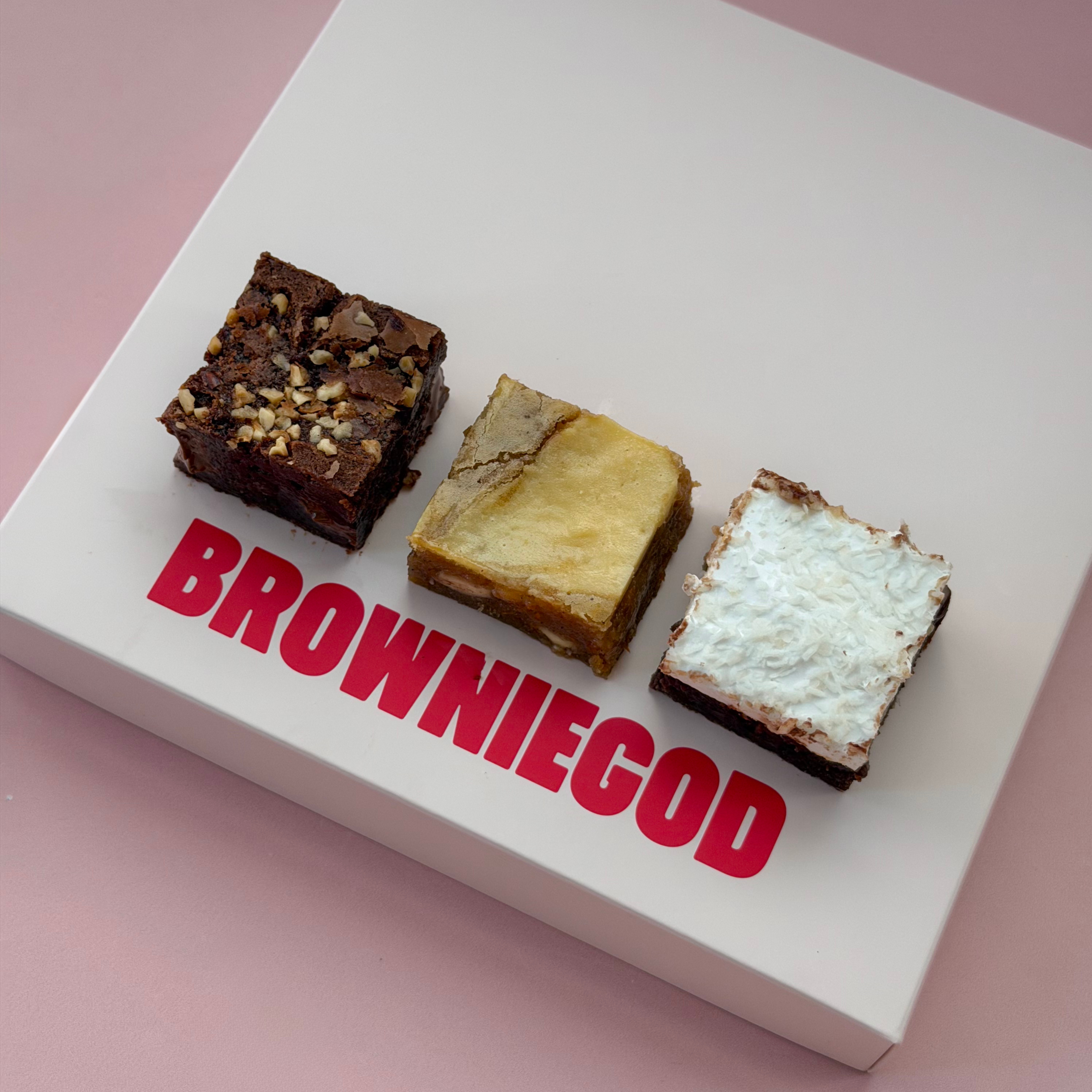 AUGUST BROWNIE MIX