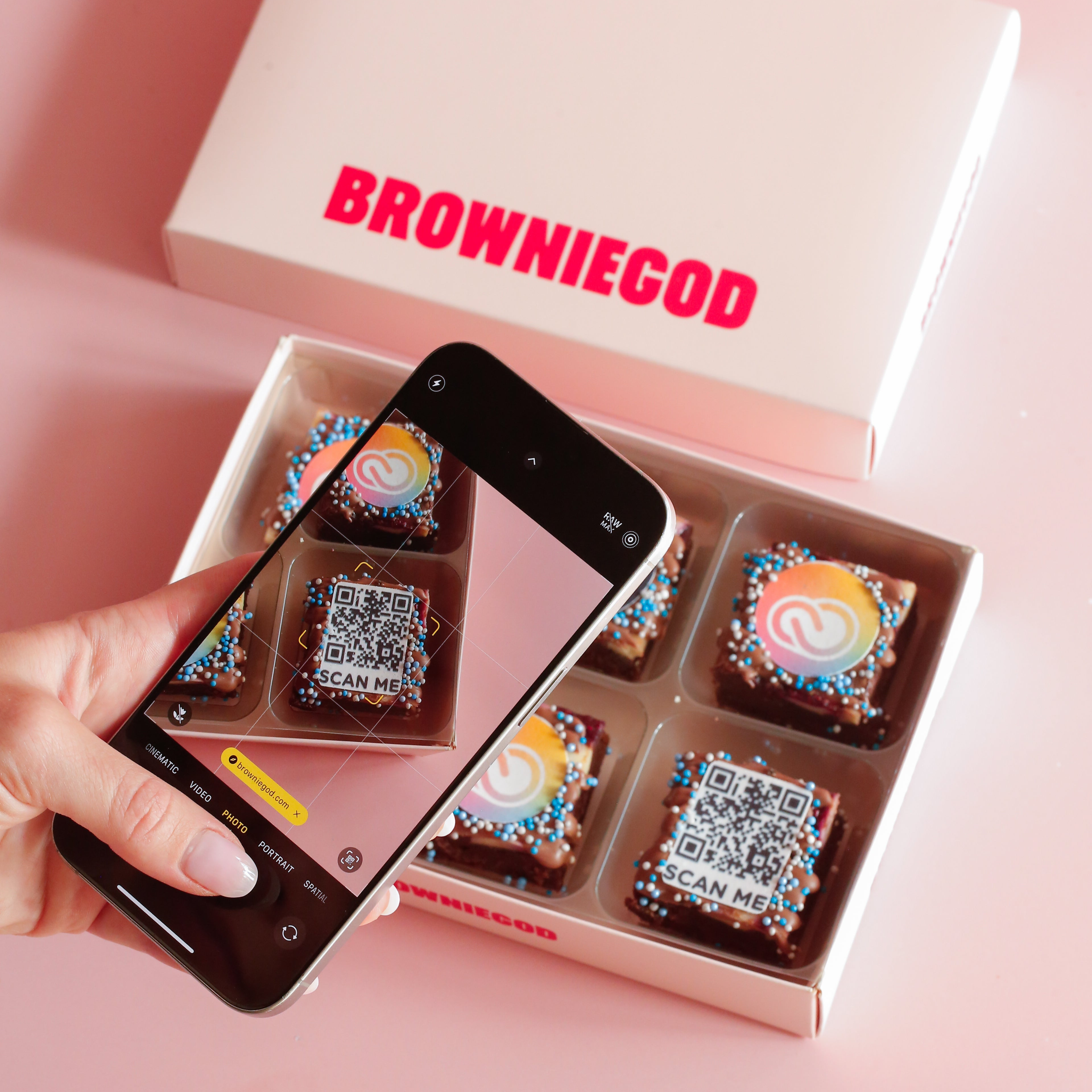 QR CODE BROWNIES