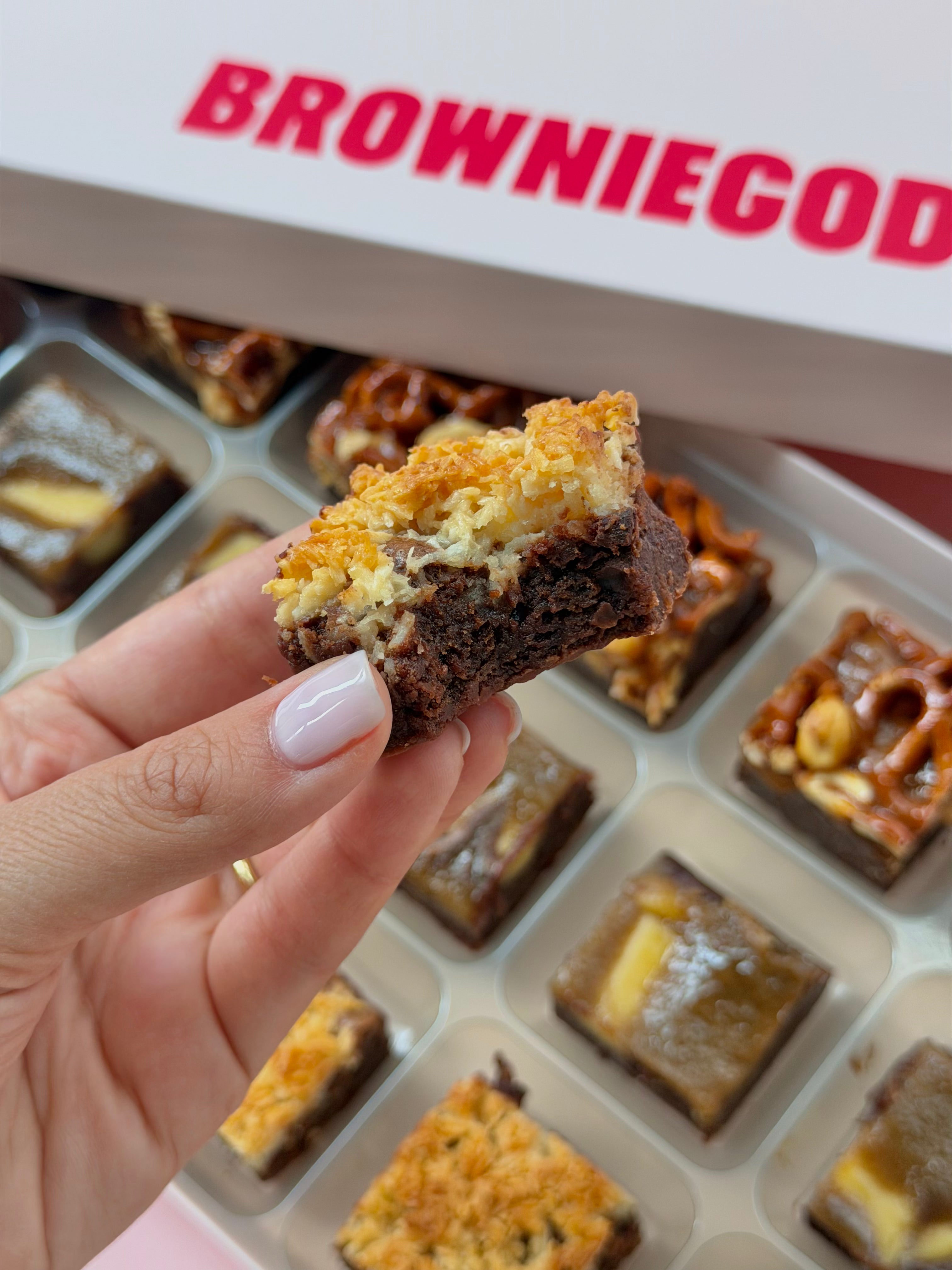 JUNE BROWNIE MIX