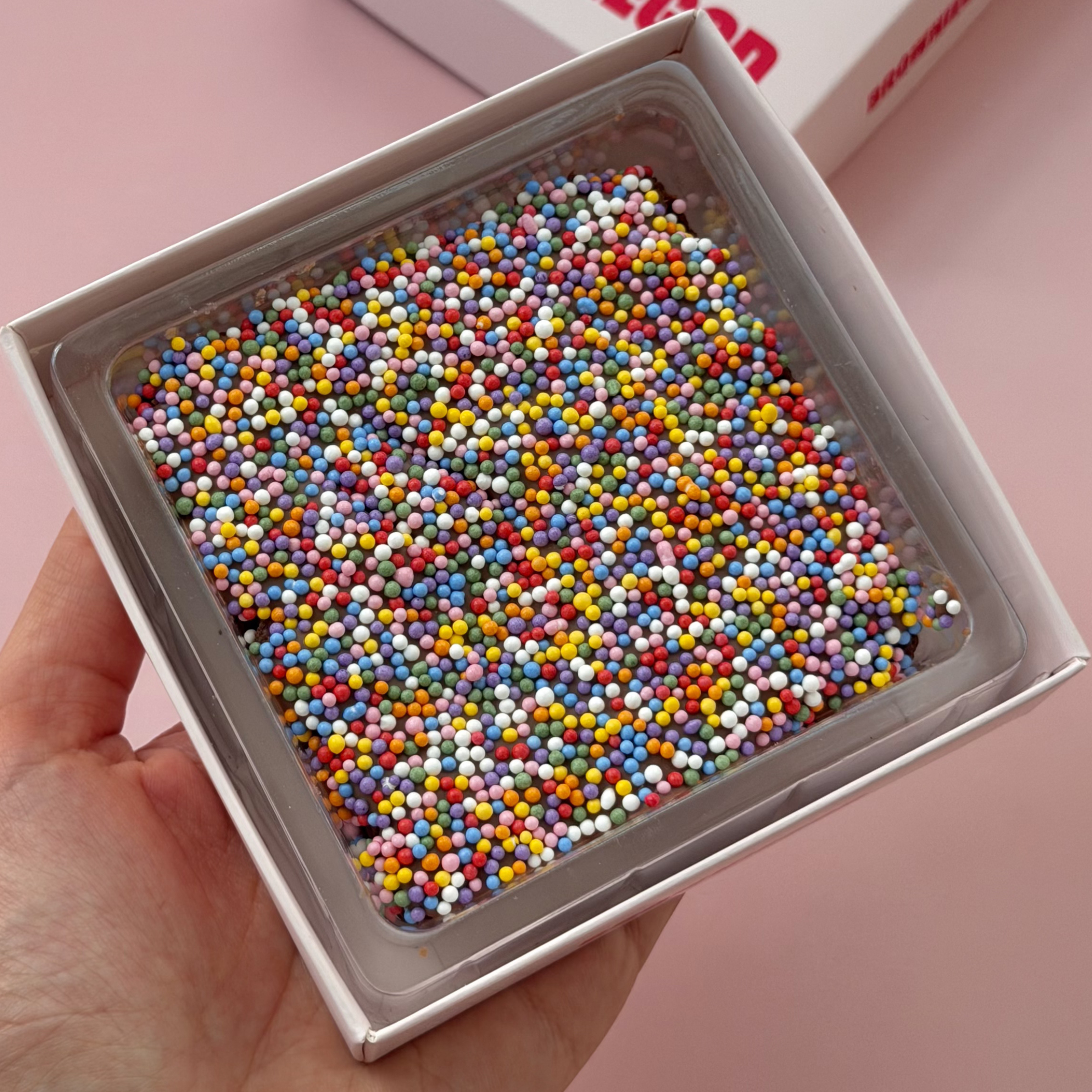 DOT CAKE BROWNIE