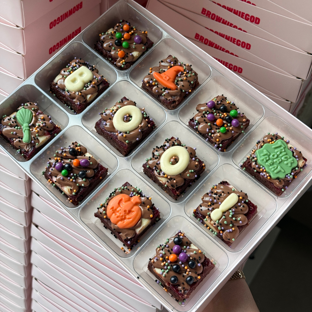 HALLOWEEN BROWNIES - BOX OF 15 (REACHDESK)
