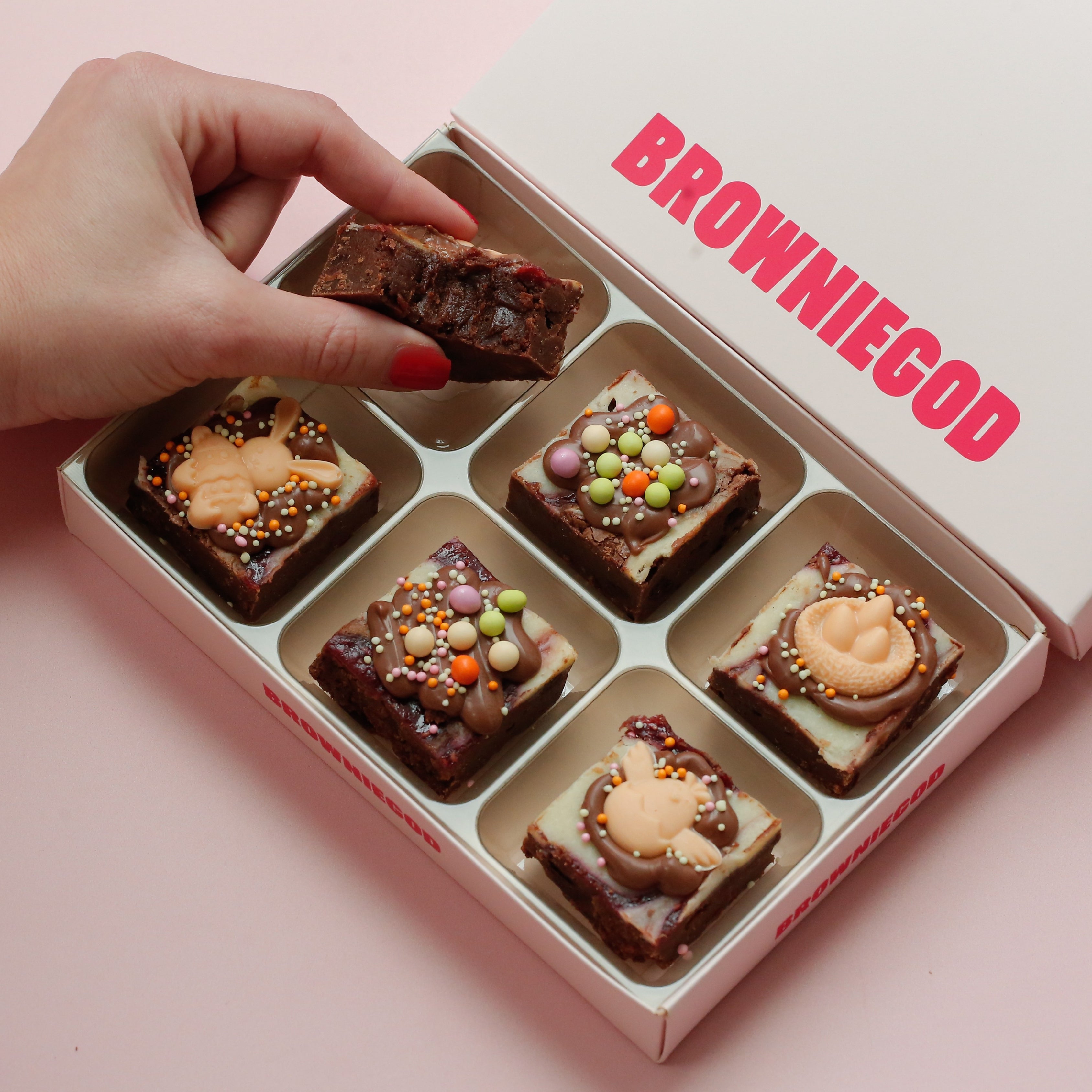 EASTER BROWNIES